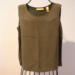Kate Hill Petite Size PM  100% Silk Top